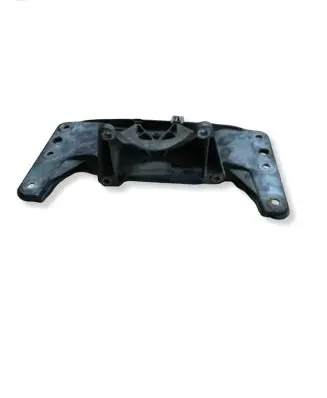 BMW 5 E60 E61 Gearbox mounting bracket 676110602 676110703