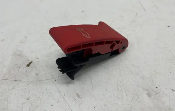 Mercedes-Benz CLA C118 X118 Engine bonnet (hood) release handle A2228806901