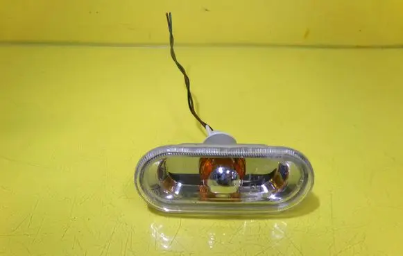 Seat Ibiza IV (6J,6P) Front fender indicator light 6L0949117A