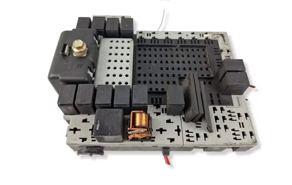 Volvo XC90 Fuse module 30657428 086884343