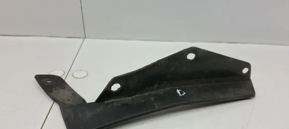Nissan X-Trail T32 Front mudguard 638444CC0A