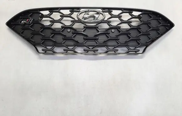 Hyundai i30 Front bumper upper radiator grill 86350-S0510
