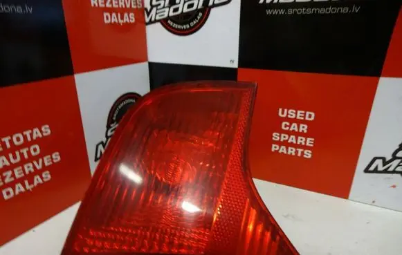 Audi A4 S4 B7 8E 8H Tailgate rear/tail lights 8E5945093A