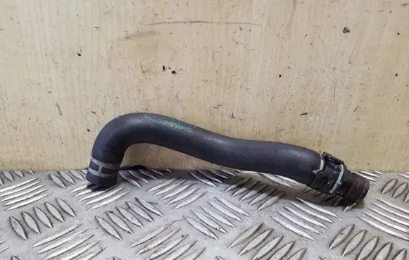 Audi A6 S6 C6 4F Engine coolant pipe/hose 059121073B