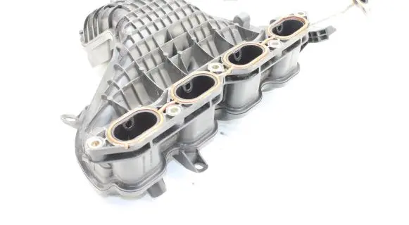 Toyota Auris E180 Intake manifold 17120-0T050
