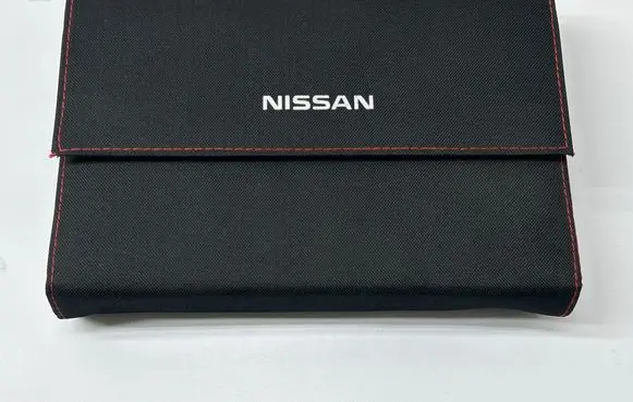 Nissan Qashqai J12 Owners service history hand book 0973628