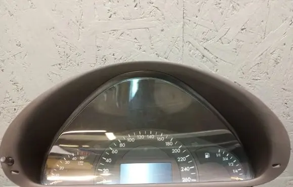 Mercedes-Benz C W203 Speedometer (instrument cluster) A2035401347 110080183