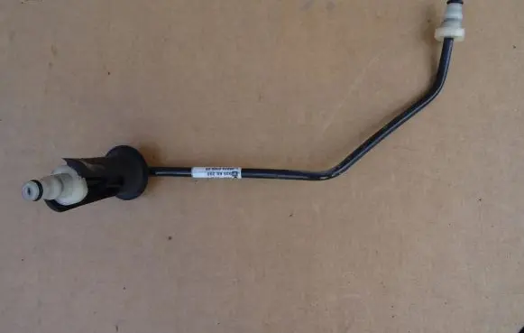 Renault Trafic III (X82) Clutch pipe/line 93868395