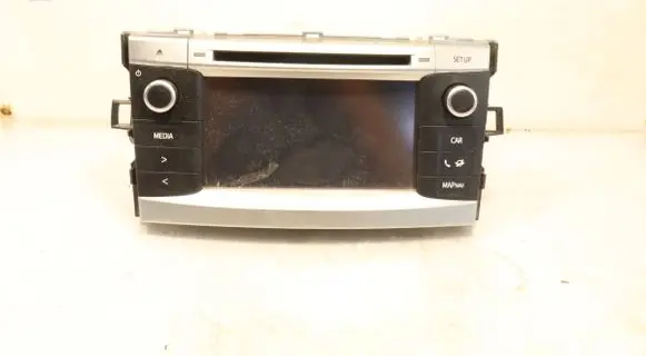 Toyota Verso Radio/GPS head unit trim 