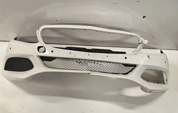 Mercedes-Benz C AMG W205 Front bumper
