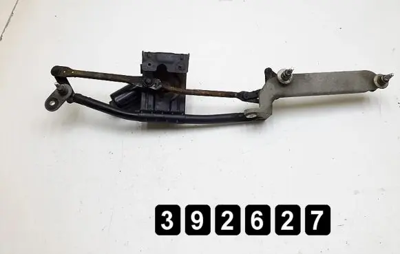 Hyundai Trajet Front wiper linkage 
