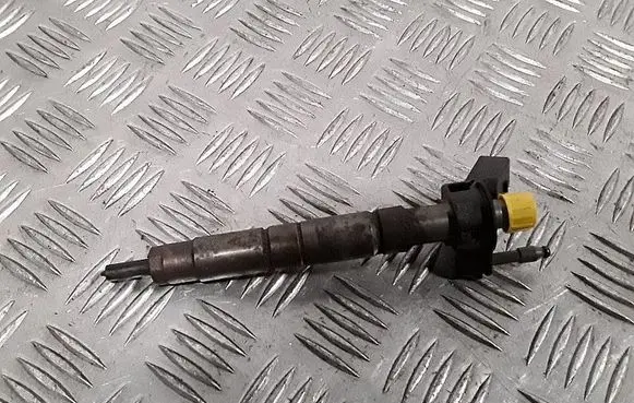 BMW 5 F10 F11 Fuel injector 0445116024 780542802