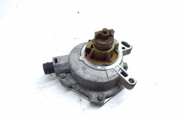 Ford Kuga II Vacuum pump BM5G2A451EC 20130309