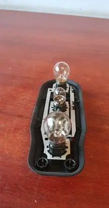 BMW 5 E39 Tail light bulb cover holder 8371324