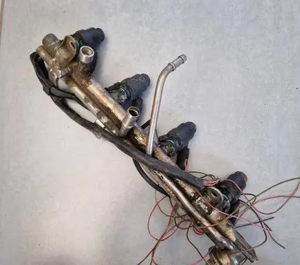 BMW 3 E46 Fuel main line pipe 1435910 1247931