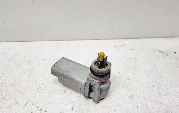Fuel pressure sensor