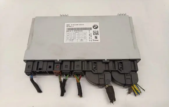 BMW 6 F06 Gran coupe Seat control module 9369123