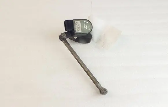 Porsche Panamera (970) Rear air suspension level height sensor 97033302103