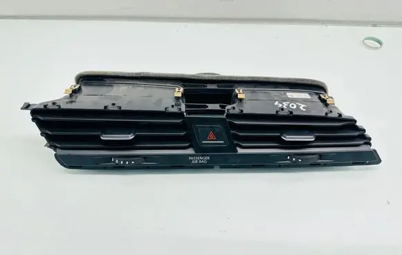 Volkswagen Touran III Dash center air vent grill 5TB819110