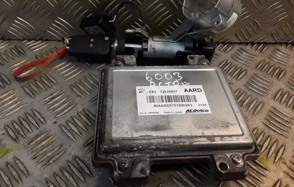 Opel Astra J Engine ECU kit and lock set 12638807 13502301