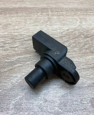 BMW 3 E46 Camshaft position sensor 2249320 224932005