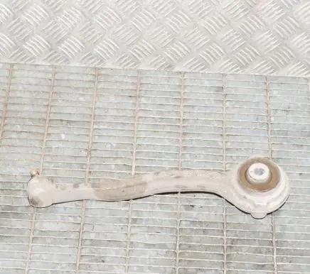 Mercedes-Benz C W204 Front lower control arm/wishbone R20305