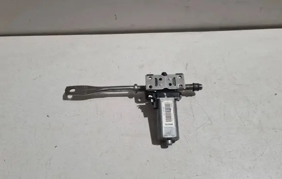 Jaguar XF Seat adjustment motor 984685106