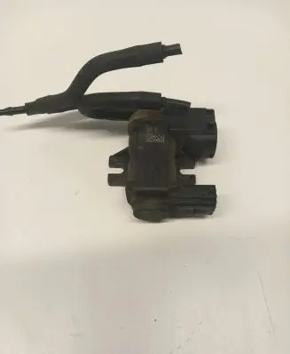 Volkswagen PASSAT B6 Turbo solenoid valve 8K0906627 03536