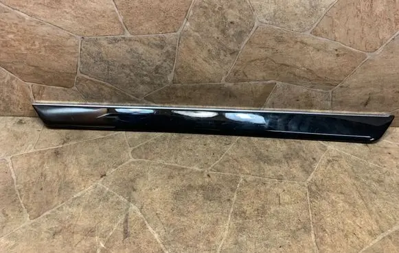 Mercedes-Benz E W212 Sliding door trim (molding) A2127306522