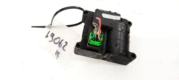 Mitsubishi Carisma Air flap motor/actuator MR910476 CAB501A050