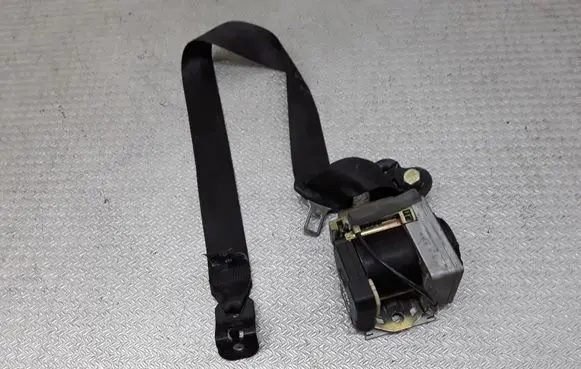 Skoda Octavia Mk1 (1U) Front seatbelt 1U4857702C