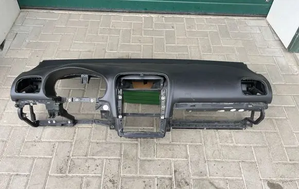 Volkswagen Golf VI Dashboard