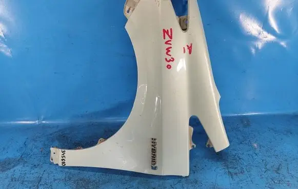 Toyota Prius (XW30) Fender 5380247050