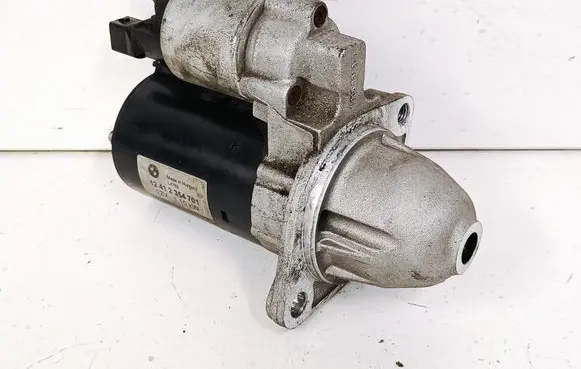 BMW 7 F01 F02 F03 F04 Starter motor 2354701 12412354701 0001107528