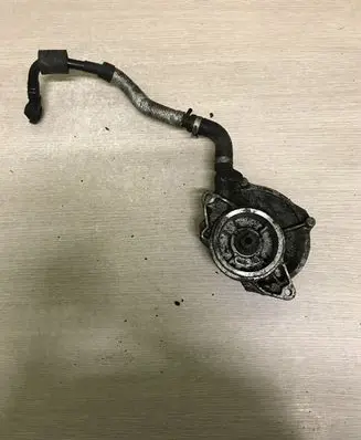 Audi A6 S6 C6 4F Vacuum pump 057145100T