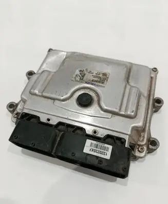 Hyundai Tucson TL Engine control unit/module 391282BTD5 9001320235KF 1B84913X