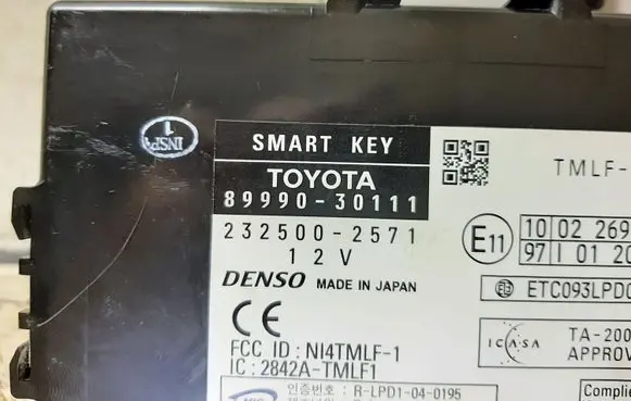 Lexus GS 300 350 430 450H Keyless (KESSY) go control unit/module 8999030111