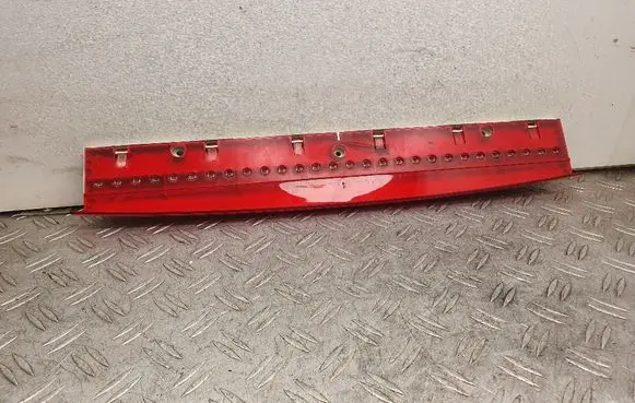 Audi A8 S8 D3 4E Third/center stoplight 4E0945097