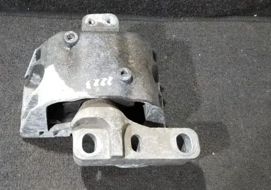Volkswagen Golf IV Engine mount bracket 1J0199262BF HL315M10