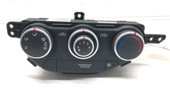 Interior fan control switch