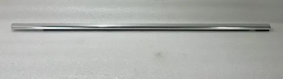 Volkswagen Touareg I Rear door trim (molding)