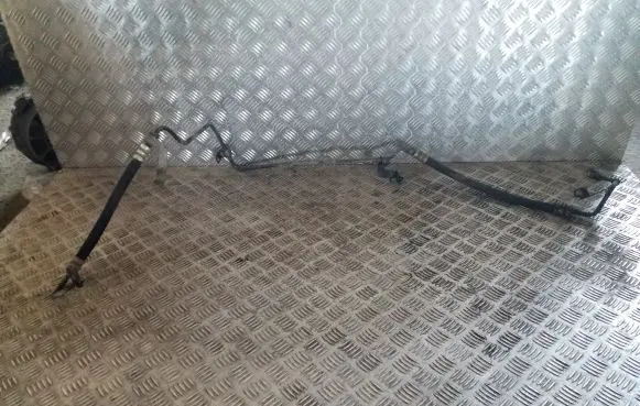 Power steering hose/pipe/line