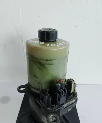 Ford Focus Power steering pump 1040085011094F 4M513K514BD