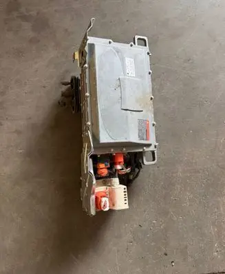 Nissan Leaf I (ZE0) Voltage converter inverter 296A03NA1A ZHTP1555R