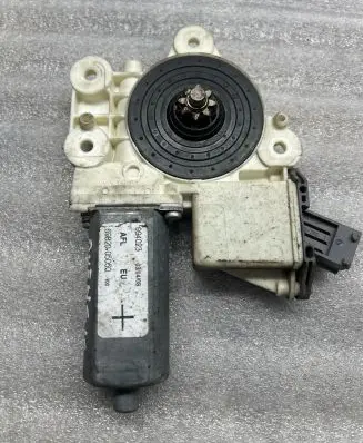 Toyota Avensis Verso other engine part 6982005050
