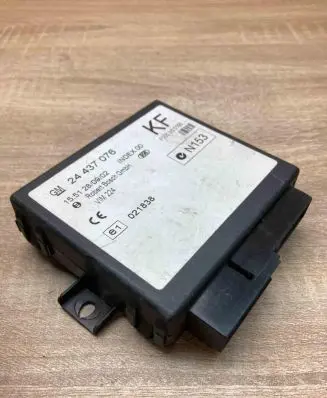 Opel Zafira A Comfort/convenience module 24437076 F005V00155