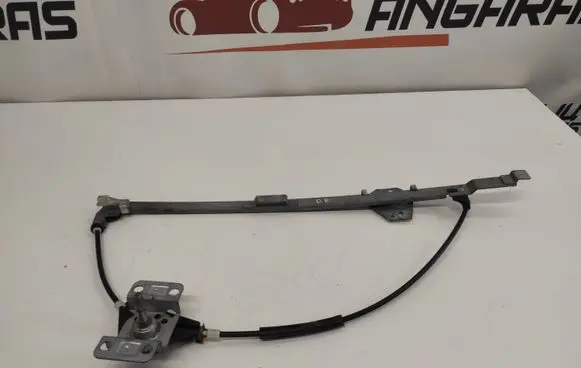 Volkswagen Transporter - Caravelle T4 Front door manual window regulator 701837502