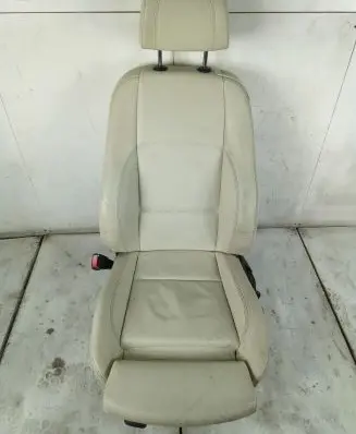 BMW 1 E81 E87 Front driver seat 