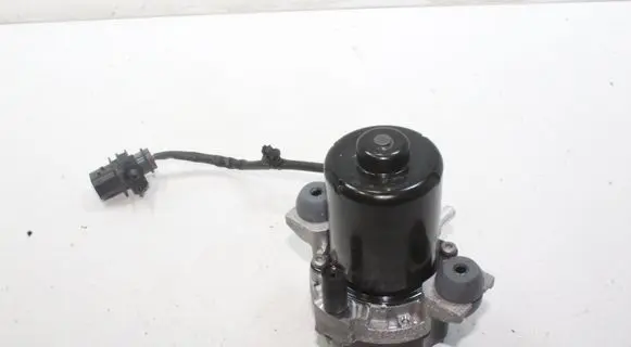 Mercedes-Benz EQA Vacuum pump A0004303500