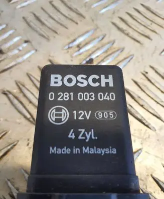 Chrysler Grand Voyager V Glow plug pre-heat relay 0281003040